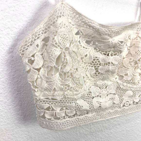 FP Free People One Crochet Boho Festival Bralette Crop Top White Medium - Picture 2 of 5